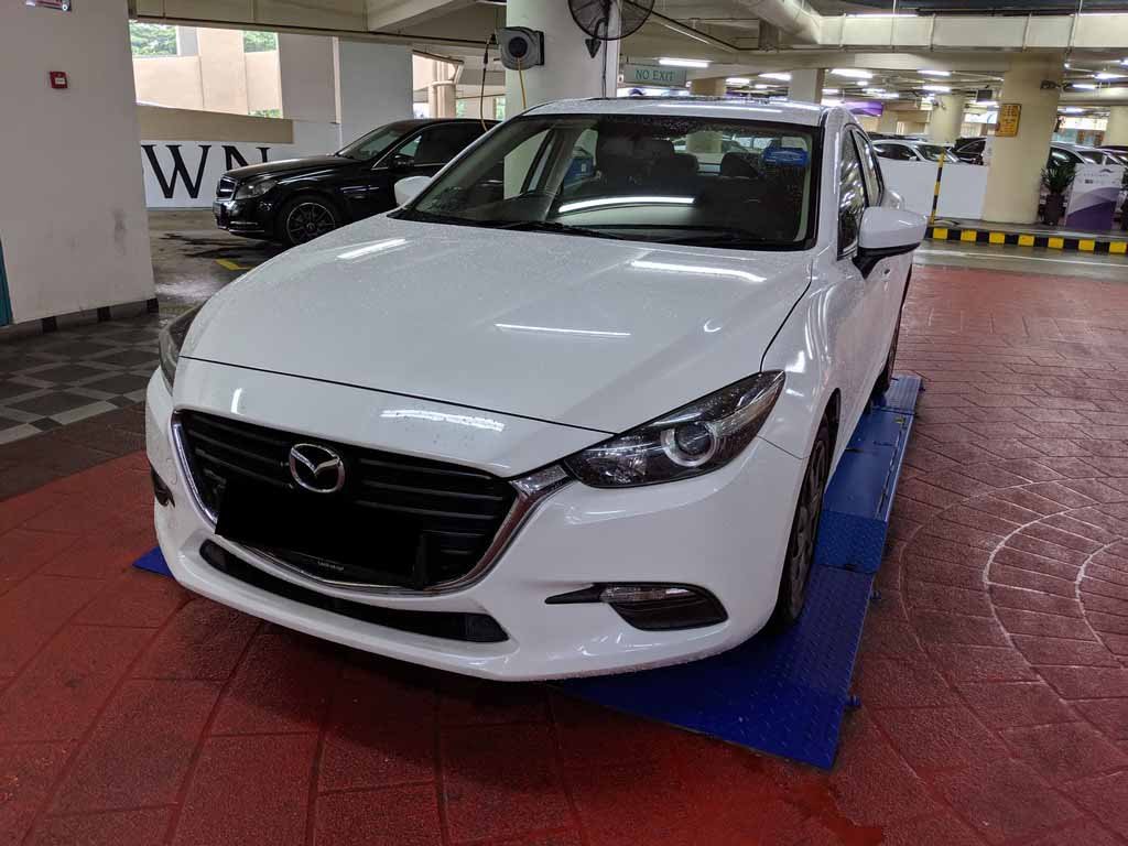 Mazda 3 Sedan 1.5 At Eu6