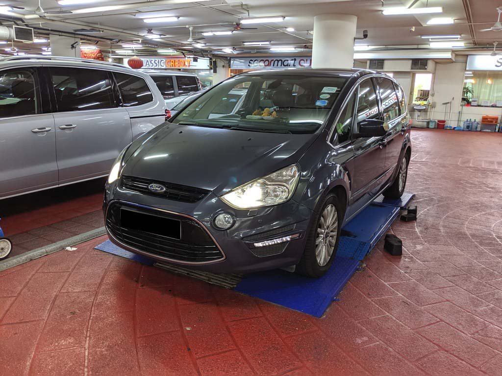 Ford S-Max 2.0 GTDI 240ps (A)