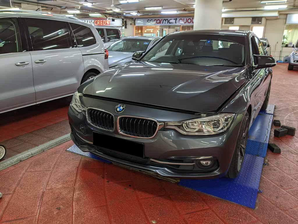 BMW 318i Sedan Led Nav