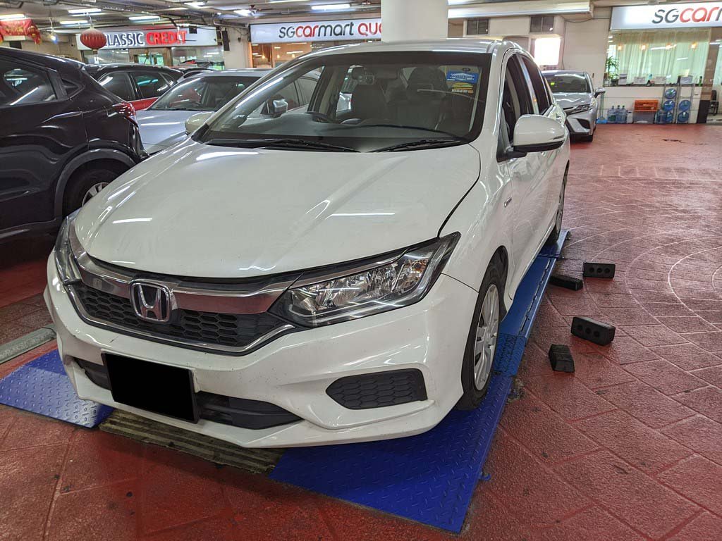 Honda Grace 1.5DX Auto (Hybrid)