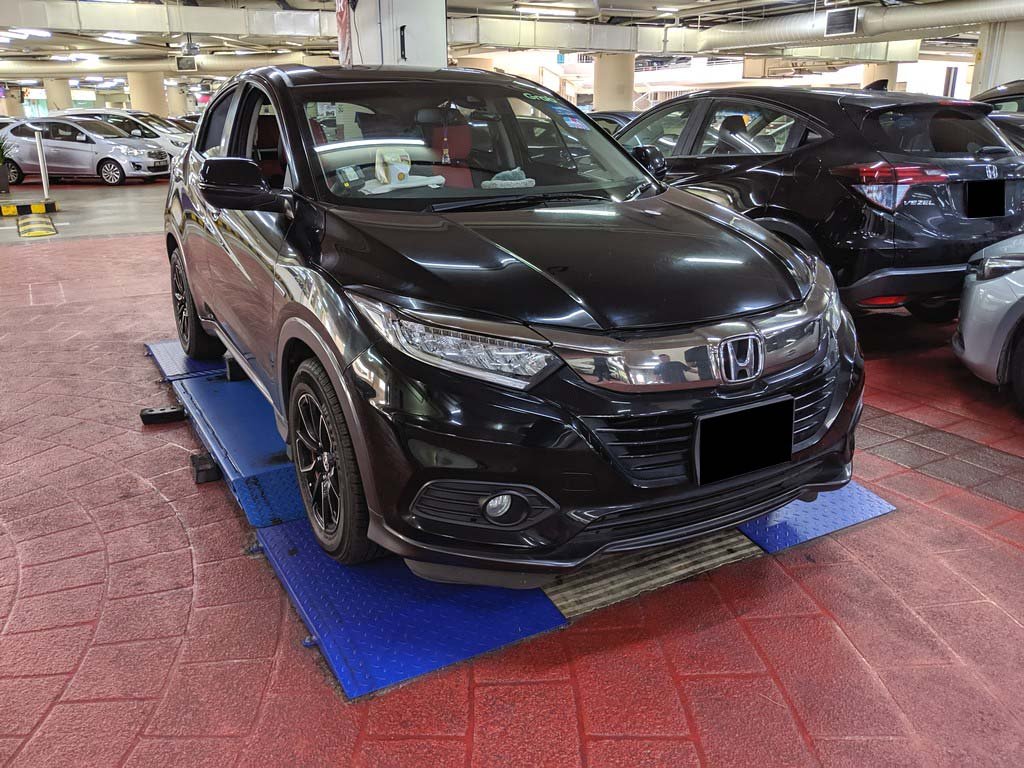 Honda Vezel 1.5X Auto (Hybrid)