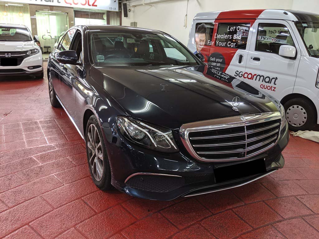 Mercedes Benz E250 Exclusive (R18 Led)