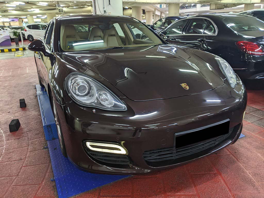 Porsche Panamera Turbo (COE TILL 03/2030)