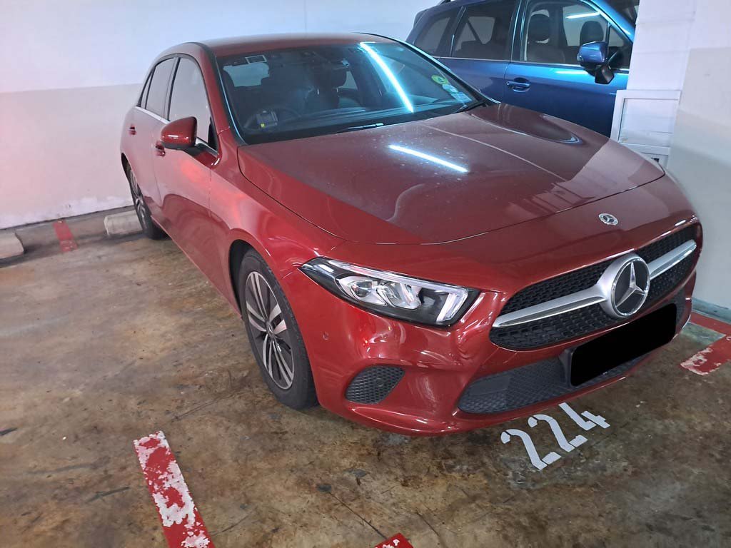 Mercedes Benz A180 Compact Saloon Style