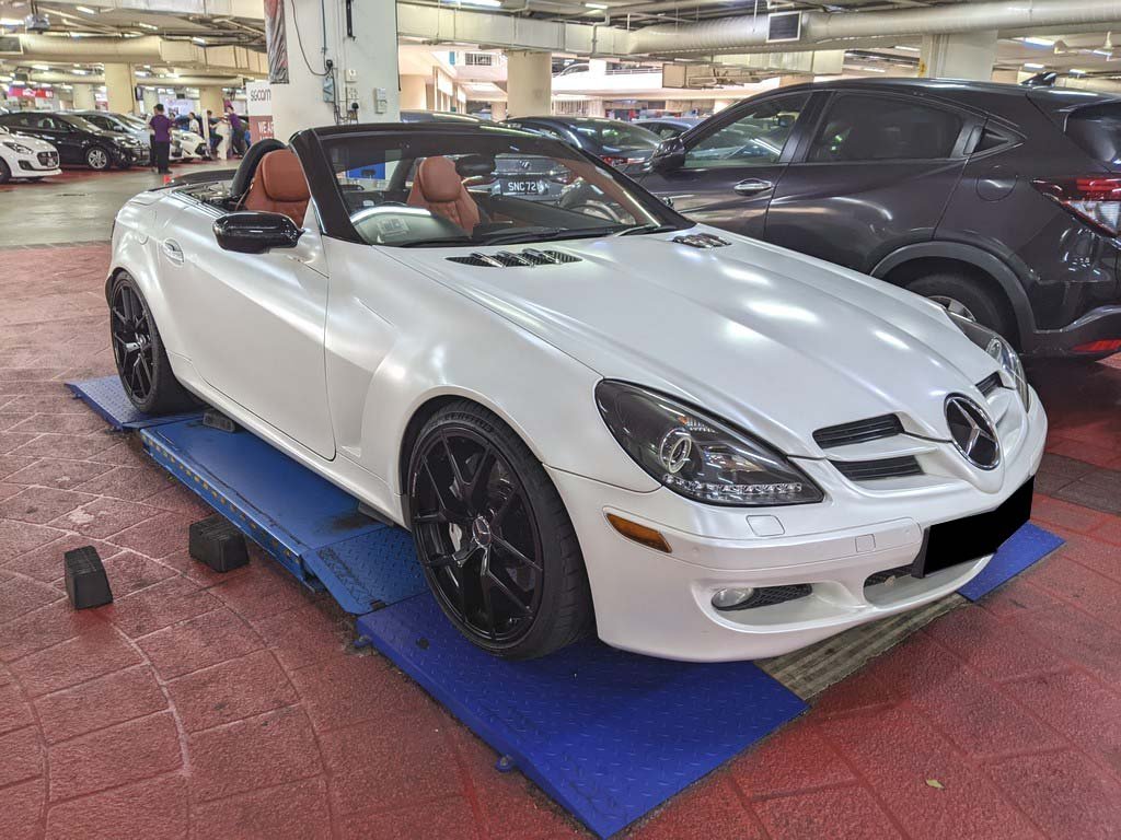 Mercedes Benz SLK350 (COE TILL 04/2025)