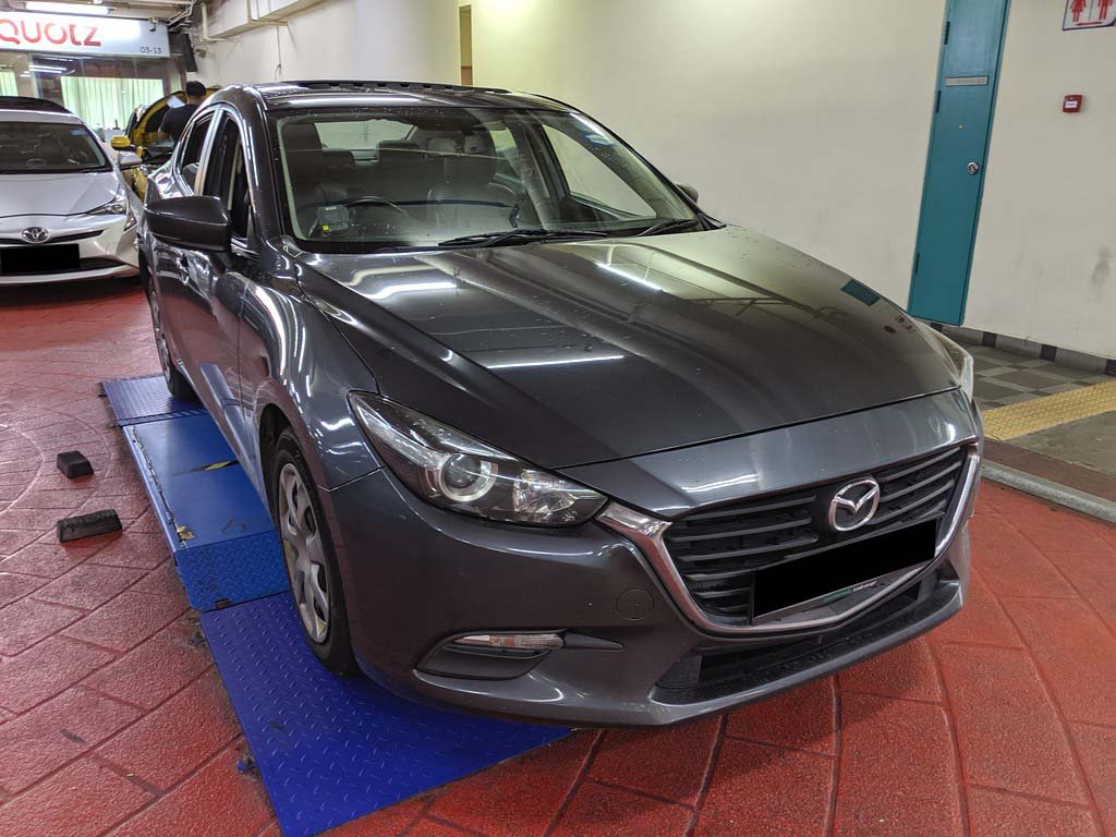 Mazda 3 Sedan 1.5 At Eu6