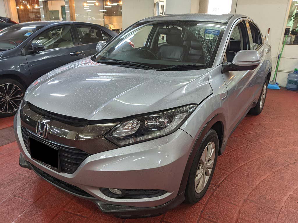 Honda Vezel 1.5X Auto (Hybrid)