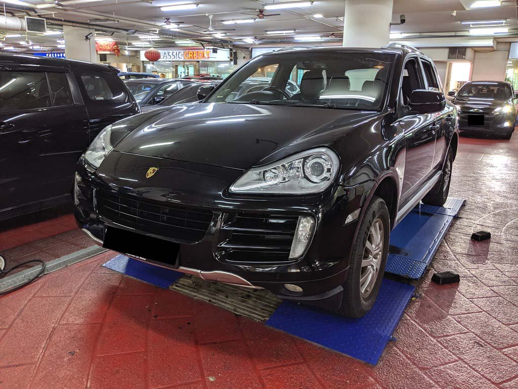 Porsche Cayenne 3.6 A (COE TILL 02/2030)