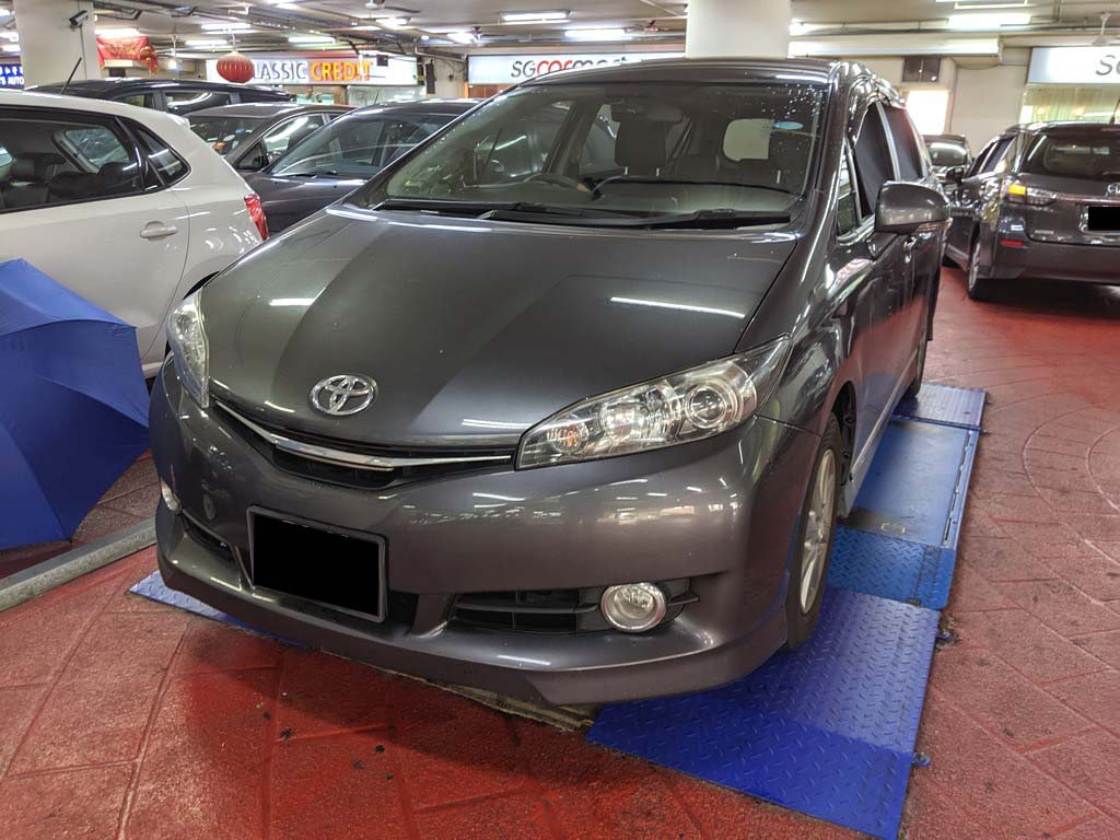 Toyota Wish 1.8 Cvt