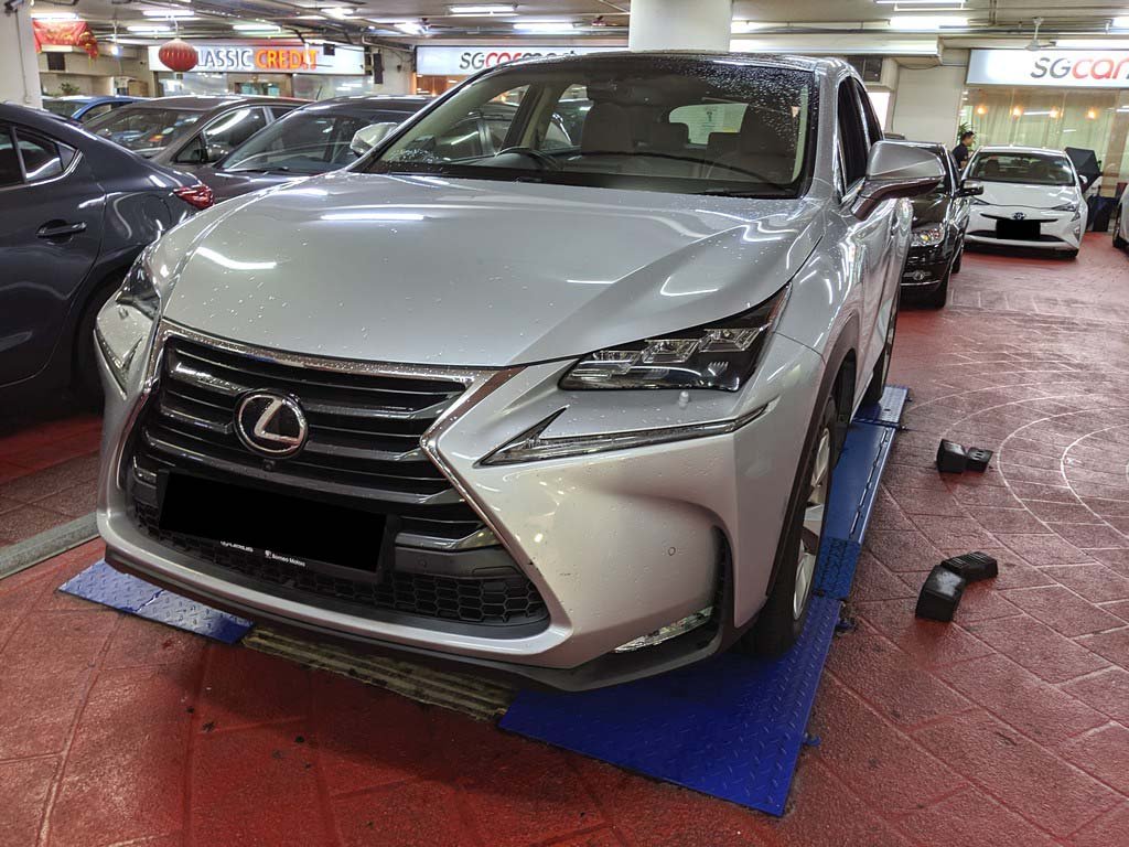 Lexus NX200T Luxury Sunroof