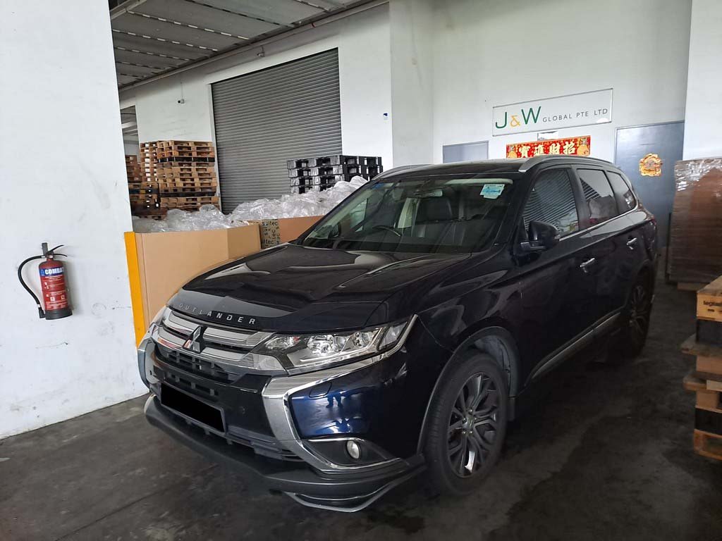 Mitsubishi Outlander 2.4 CVT 4wd Sunroof