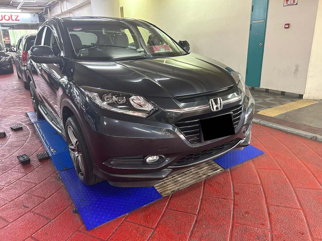 Honda Vezel 1.5X CVT