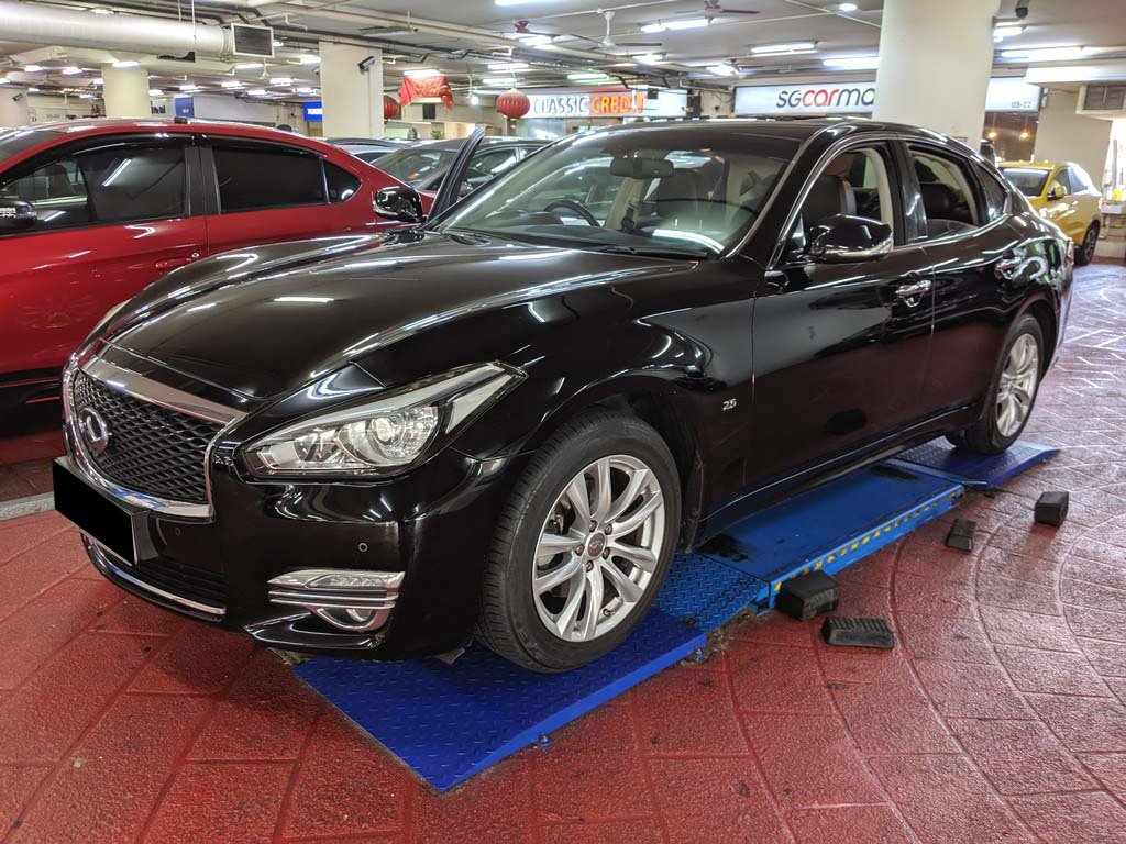 INFINITI Q70 2.5 PREMIUM A/T S/R