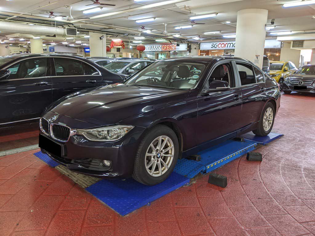 BMW 320i Sedan At D/ab 4dr Abs Hid