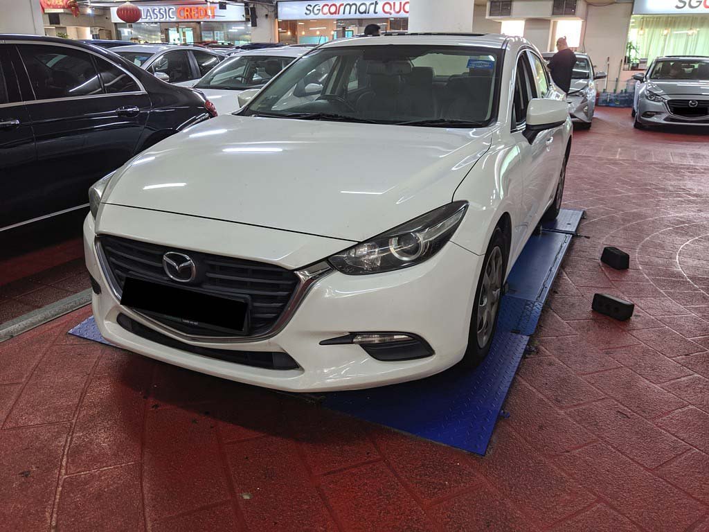 Mazda 3 Sedan 1.5 At Eu6