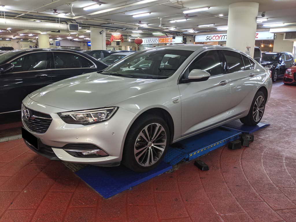 Opel Insignia Grandsport B15xht