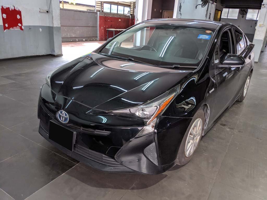 Toyota Prius 1.8S CVT (Hybrid)