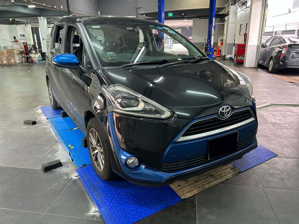 Toyota Sienta 1.5X CVT Abs D/airbag