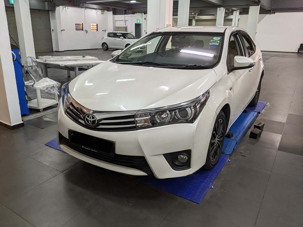 Toyota Corolla Altis 1.6 CVT