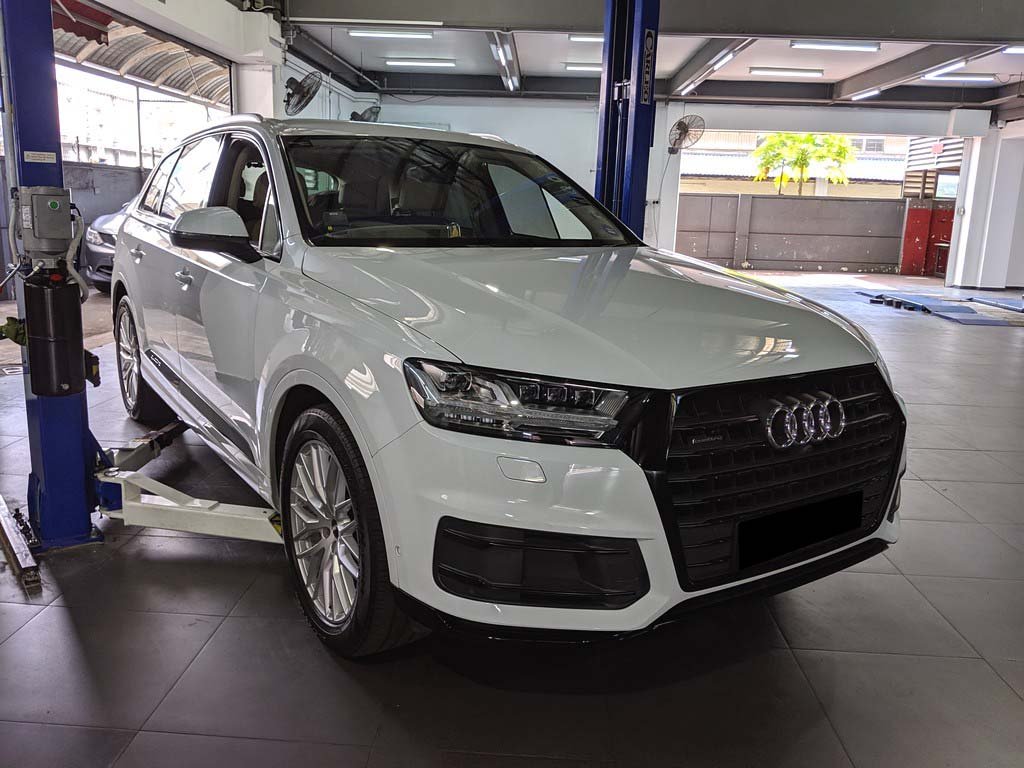 Audi Q7 3.0 TFSI QU (333 Bhp)