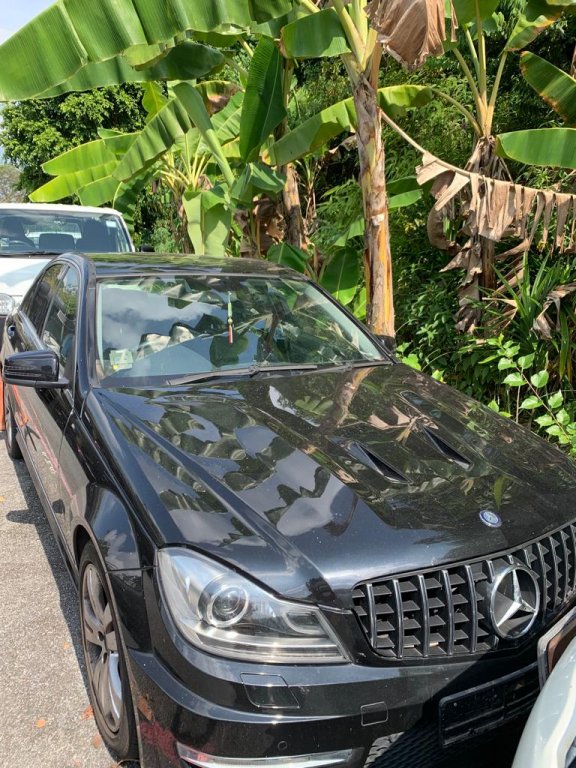 Mercedes Benz C180K (COE TILL 10/2029)