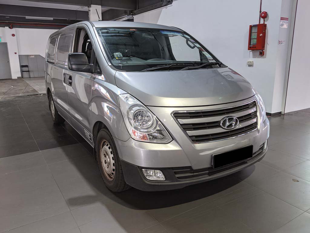 Hyundai H1 Starex 2.5L CRDI AT ABS A/Bag 6DR