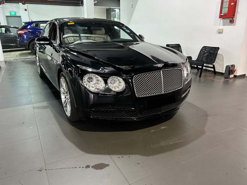 Bentley Flying Spur V8 4.0 A Sunroof