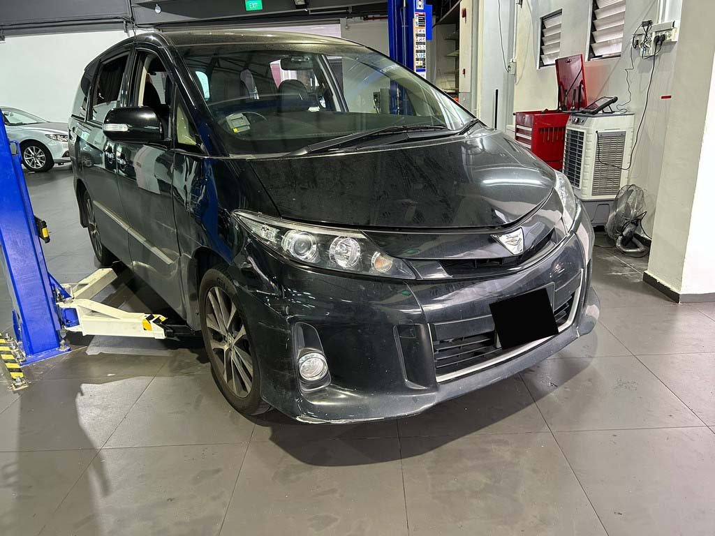 Toyota Estima Aeras Premium 2.4 CVT
