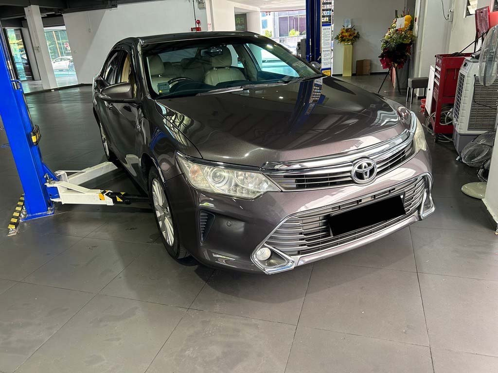 Toyota Camry 2.5 Auto