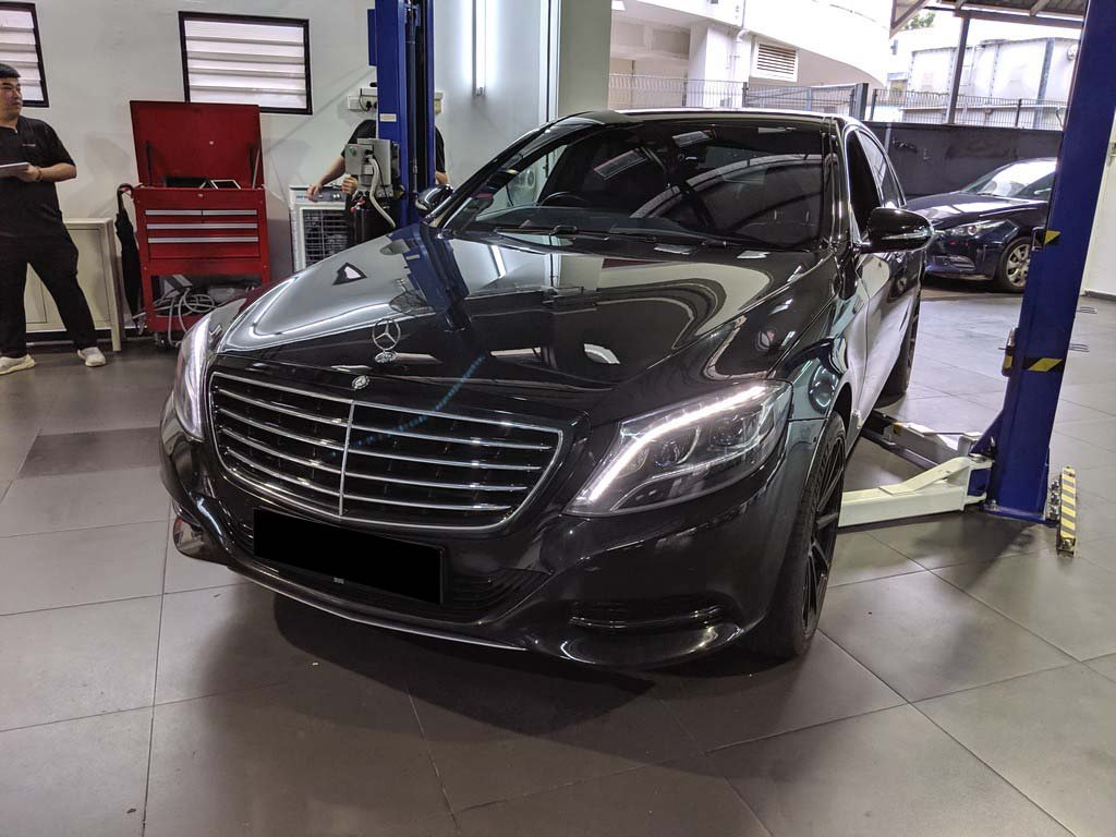 Mercedes Benz S400L (R19 LED)