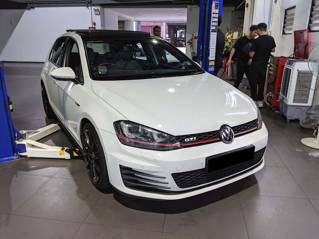 Volkswagen Golf GTI 2.0 TSI 5G19TY