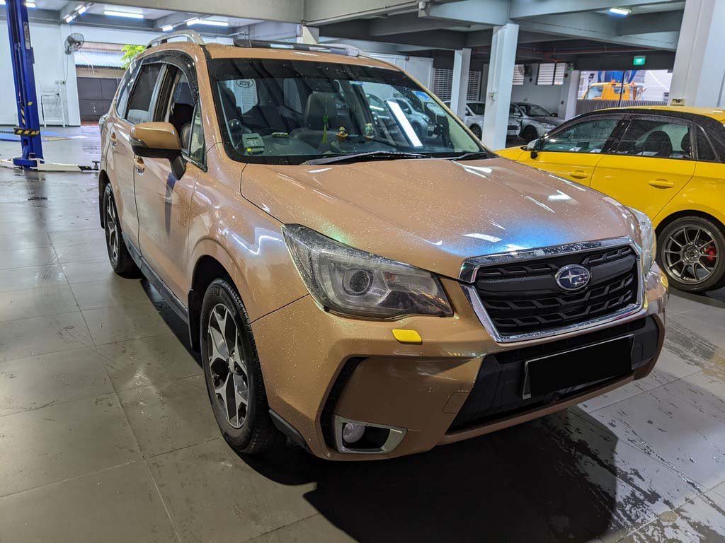 Subaru Forester 2.0XT CVT Awd Sunroof