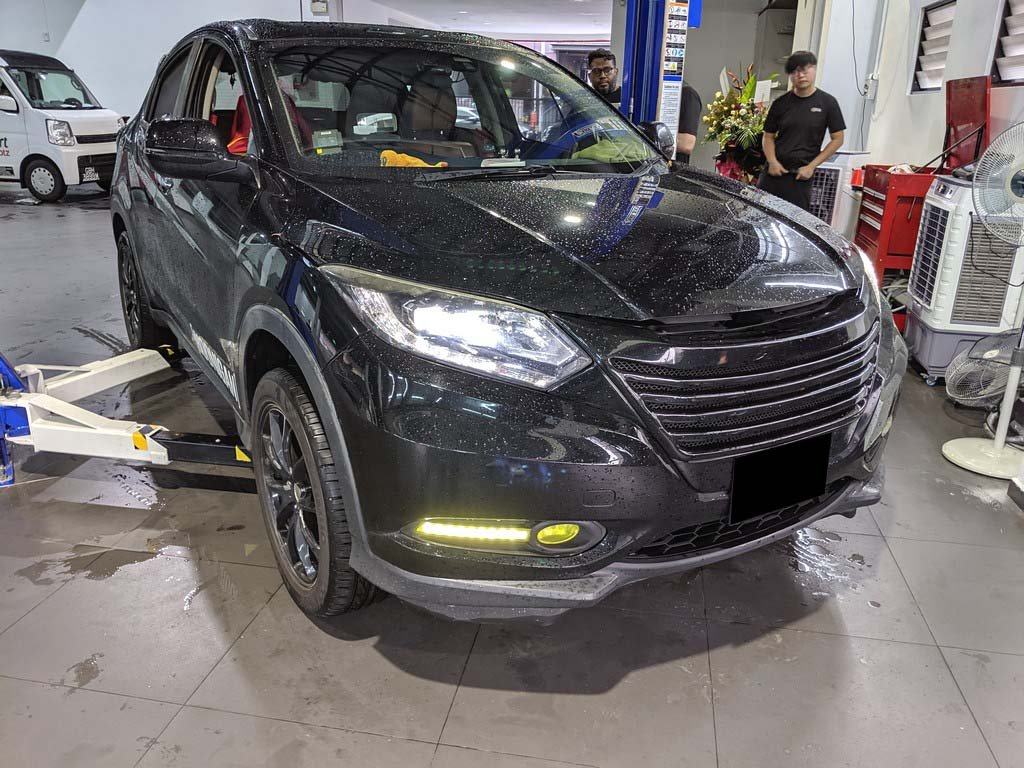 Honda Vezel 1.5X CVT