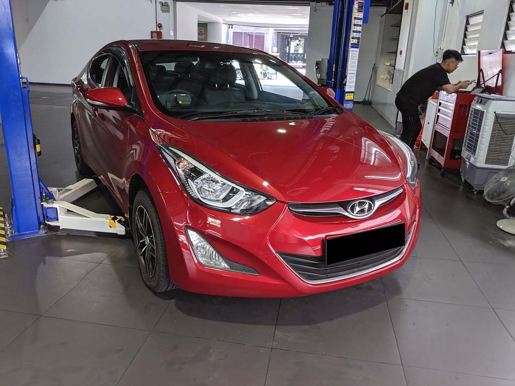 Hyundai Elantra 1.6 AT ABS D/AB 2WD 4DR