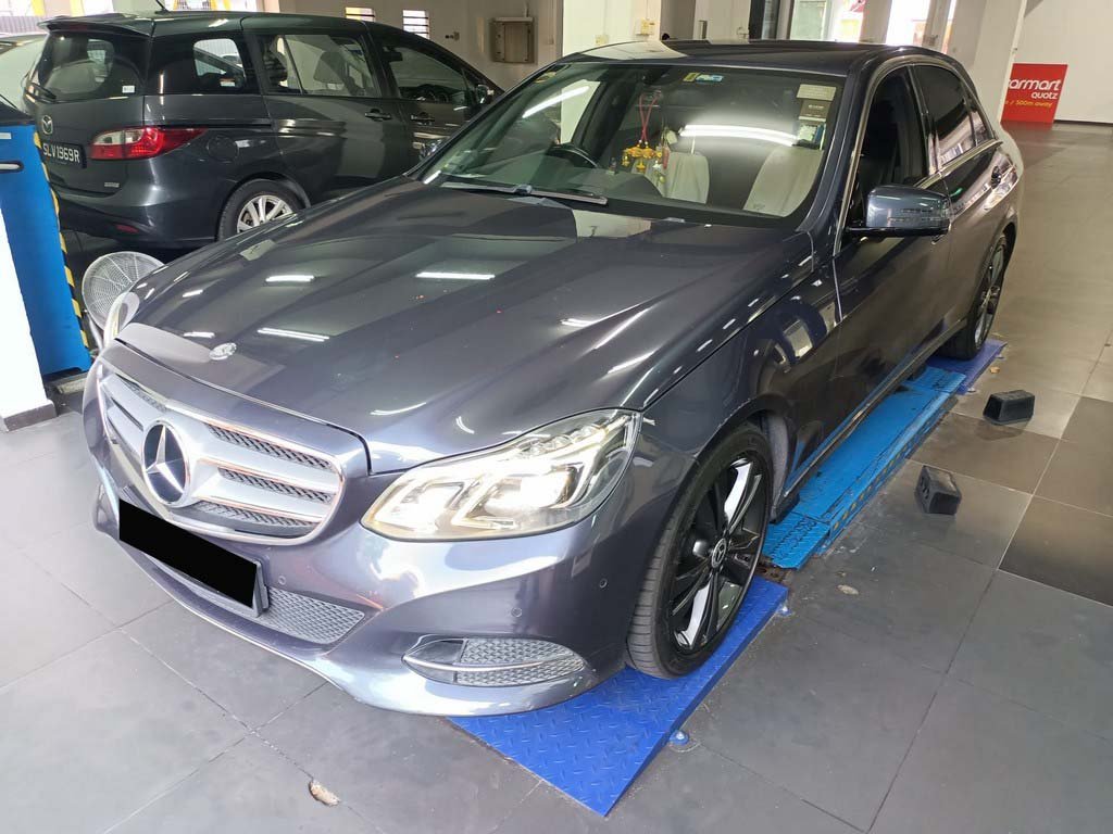 Mercedes Benz E250 Sedan (R18)