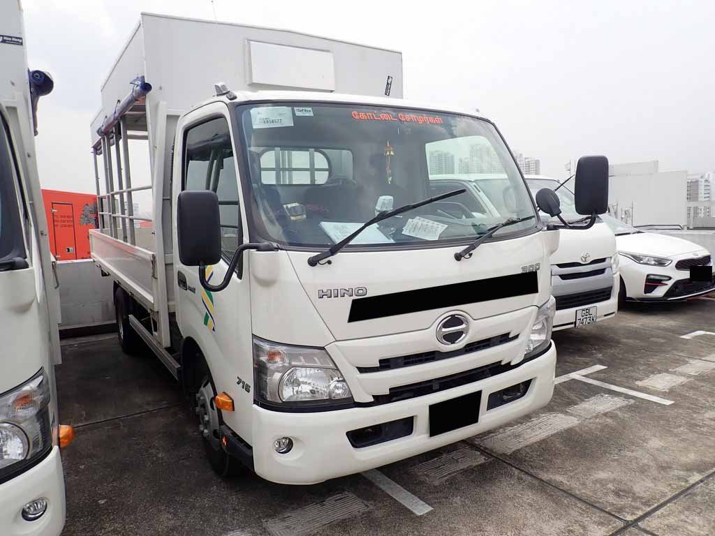 Hino Xzu710r 14ft Wid Cab 7 Ton Mt