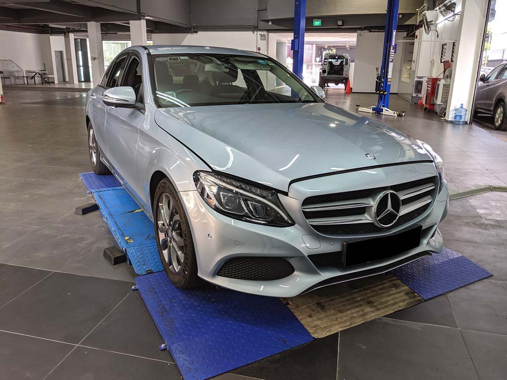 Mercedes Benz C200 AVG (R17 LED)