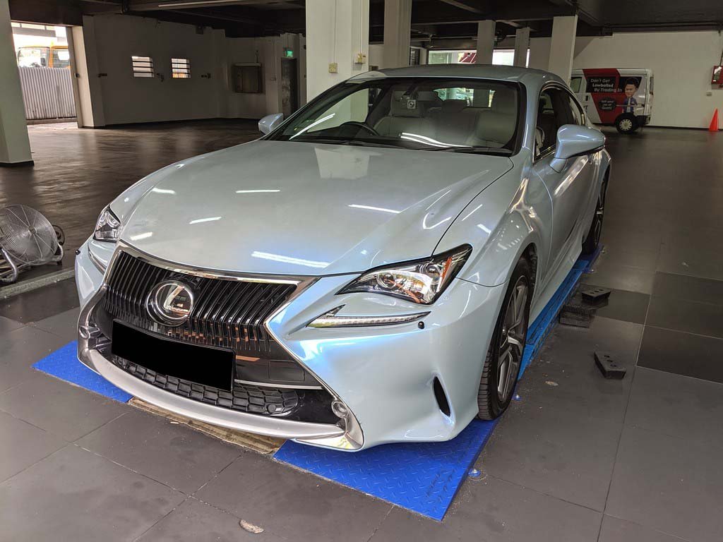 Lexus RC200T Coupe