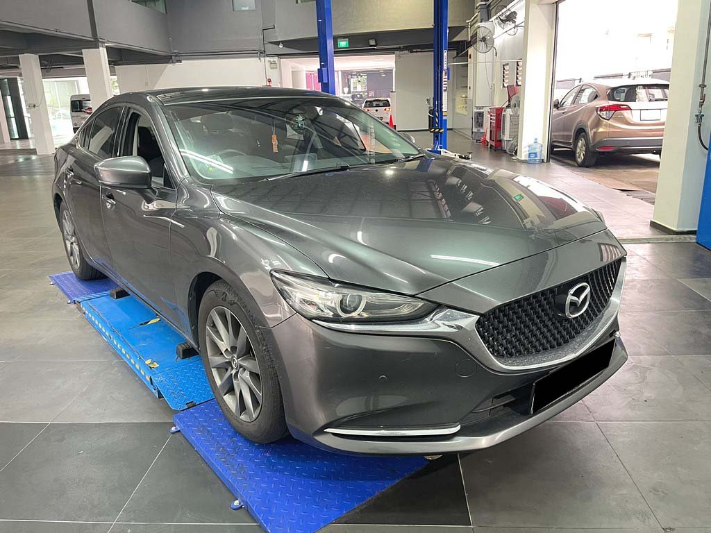 Mazda 6 Sedan 2.0 AT Executive 2WD