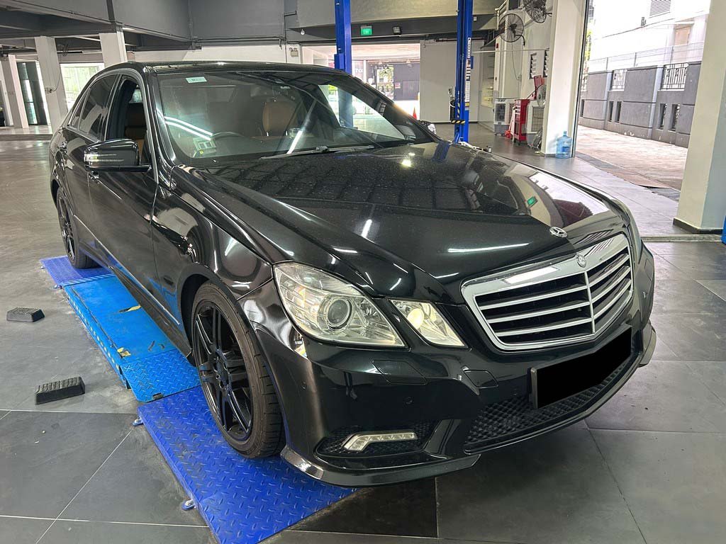 Mercedes Benz E 300 (COE TILL 01/2030)