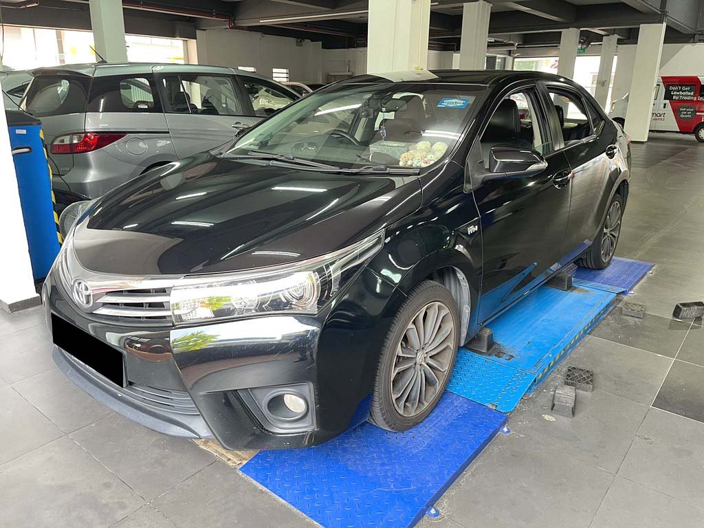 Toyota Corolla Altis 1.6 CVT