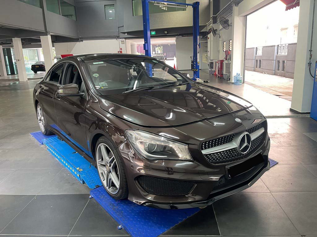 Mercedes Benz CLA180 AMG Line (R18 BI)
