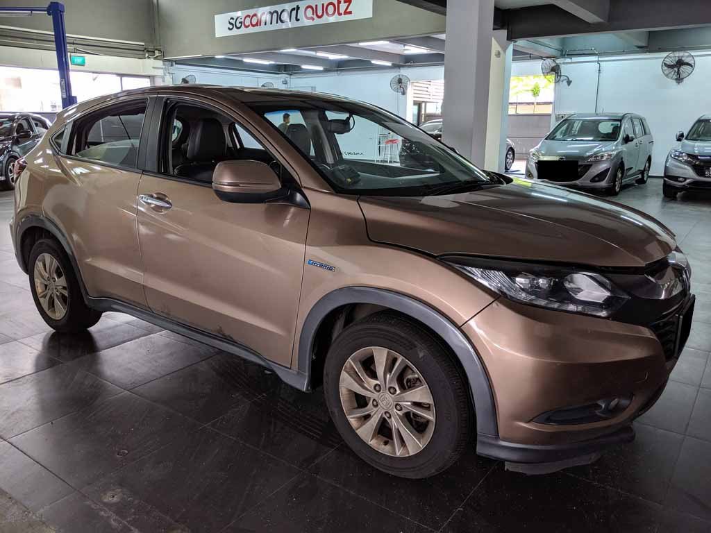 Honda Vezel 1.5x A (Hybrid)