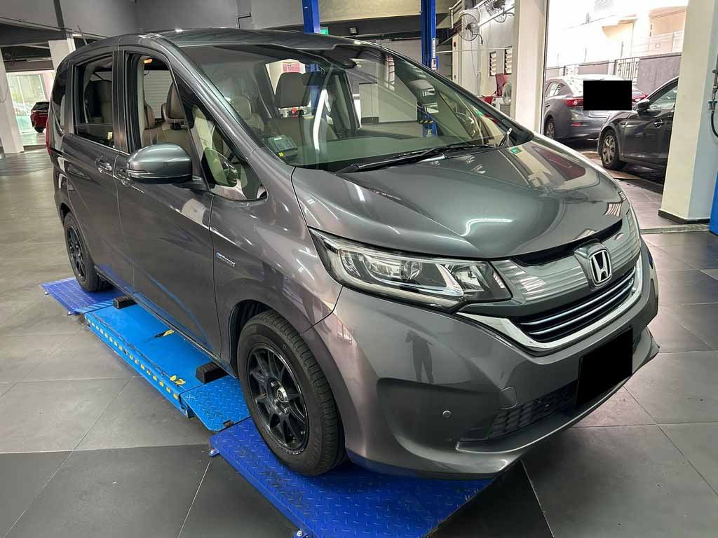 Honda Freed 1.5g Sensing A (Hybrid)