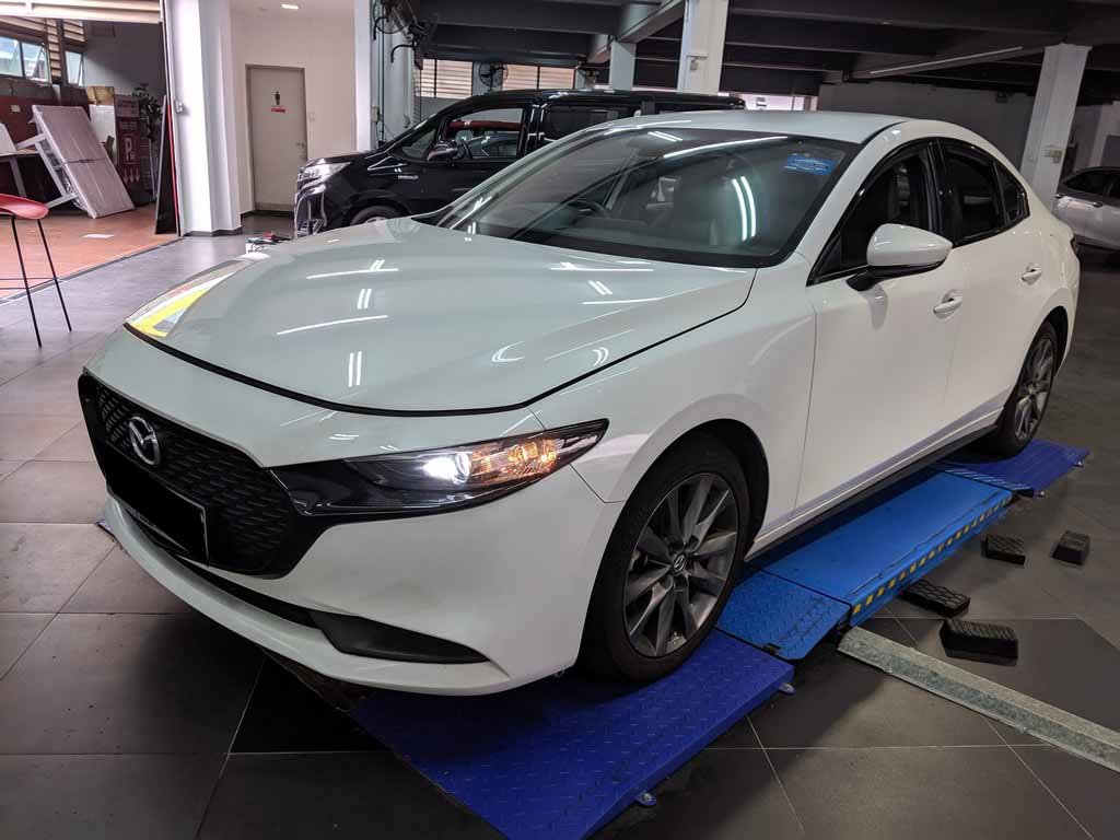 Mazda 3 4dr 1.5 At M Classic (Hybrid)