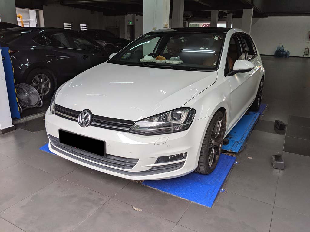 Volkswagen Golf 1.4 TSI AT 5G13HZ HID SR