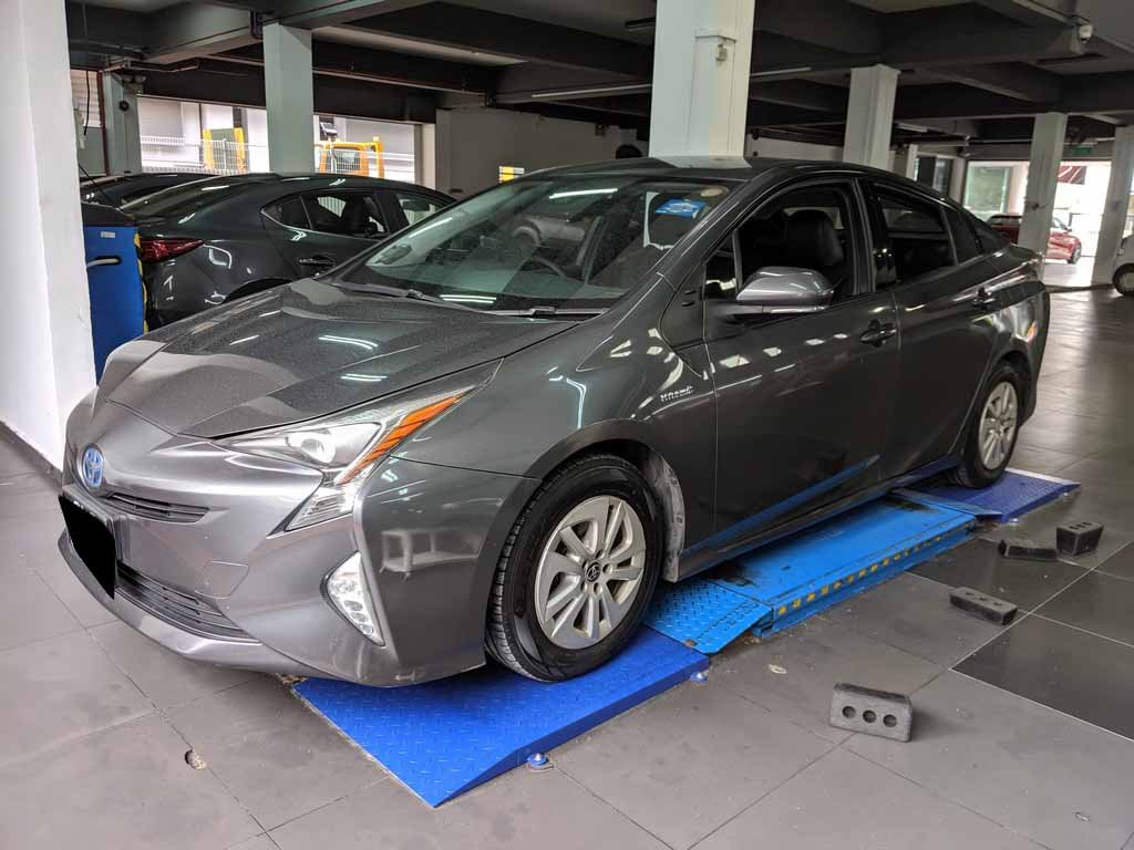 Toyota Prius 1.8s Cvt (Hybrid)