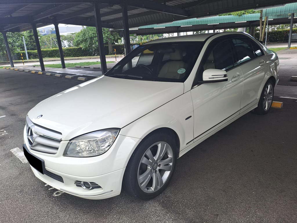 Mercedes Benz C 180 CGI (COE TILL 06/2030)