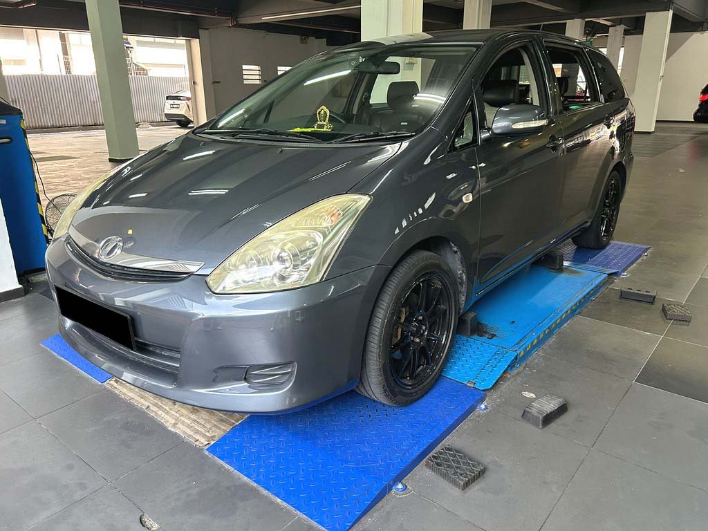 Toyota Wish 1.8 A (COE TILL 05/2027)