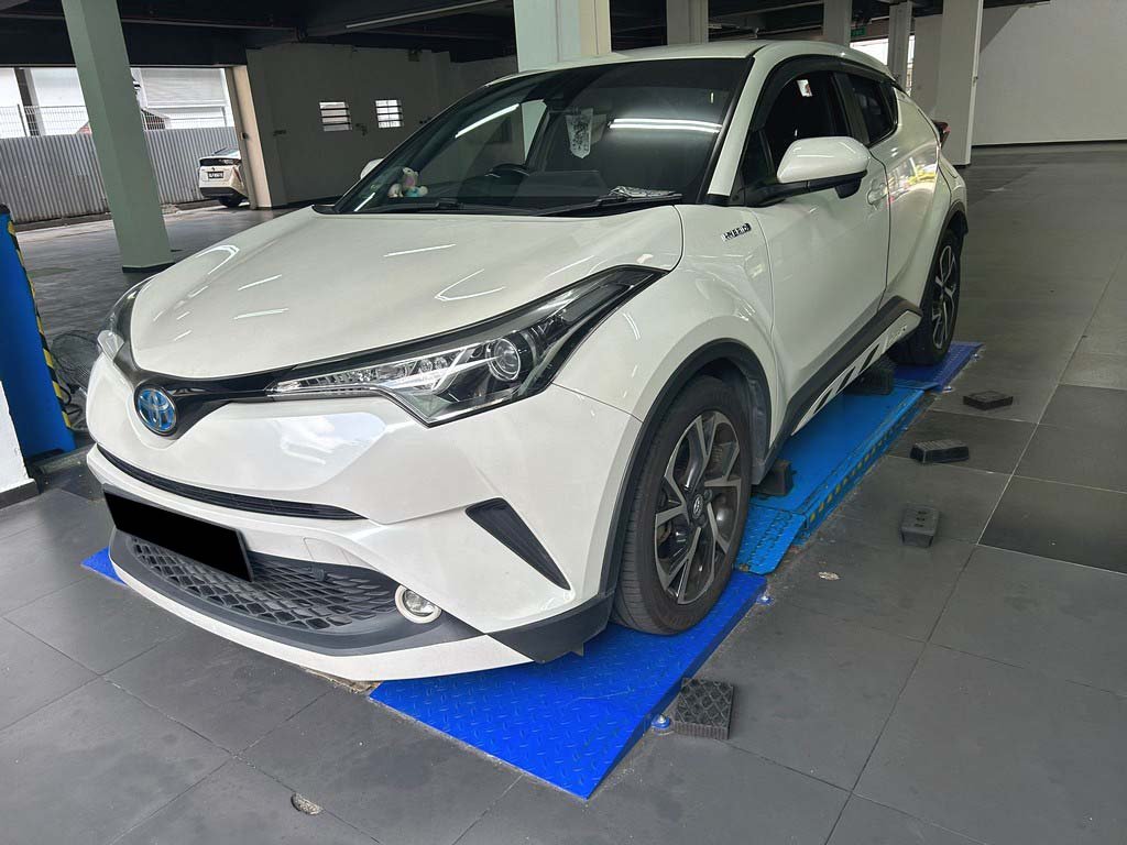 Toyota C-HR 1.8S CVT (Hybrid)